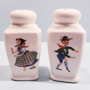 Royal Sealy Vintage Christmas RARE Salt Pepper Shakers Japan Boy Girl Poinsettia